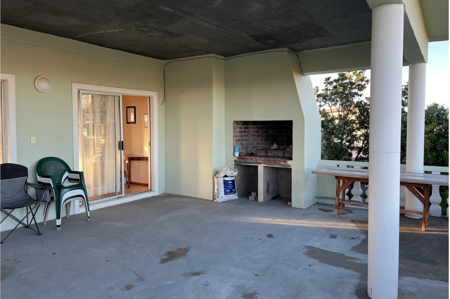 3 Bedroom Property for Sale in Gouritsmond Western Cape